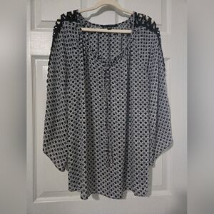 Zac & Rachel Monochrome Patterned Top